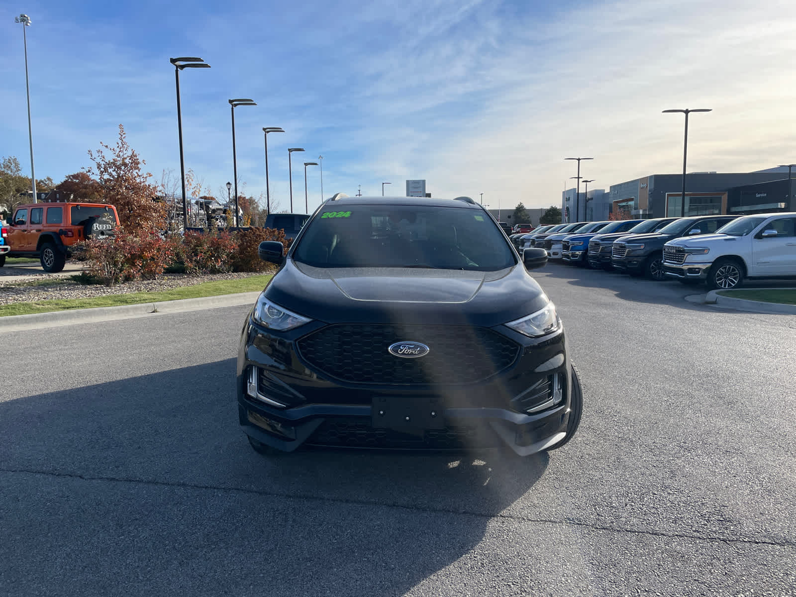 2024 Ford Edge ST-Line photo 2