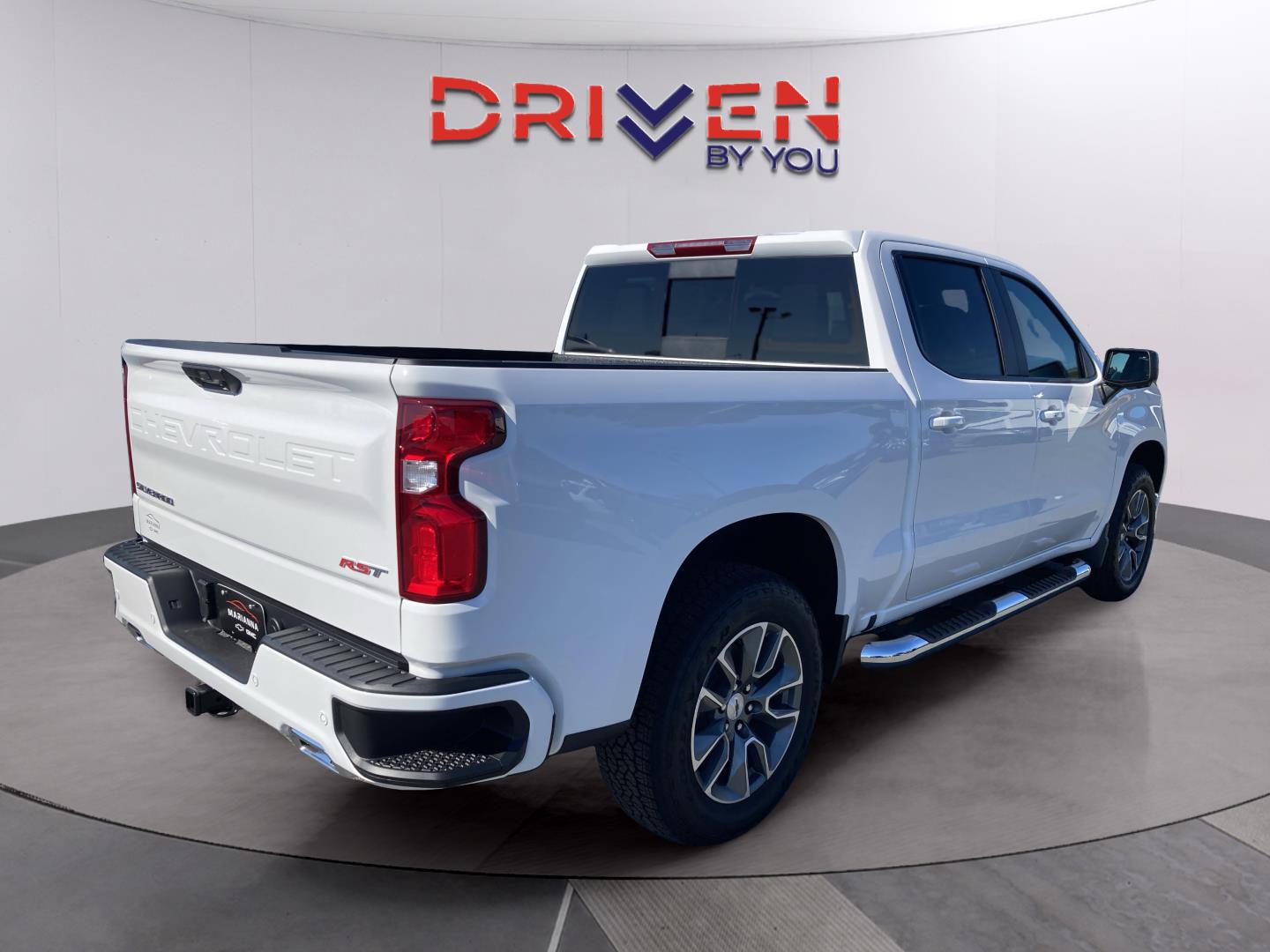 2026 Chevrolet Silverado 1500 RST photo 3