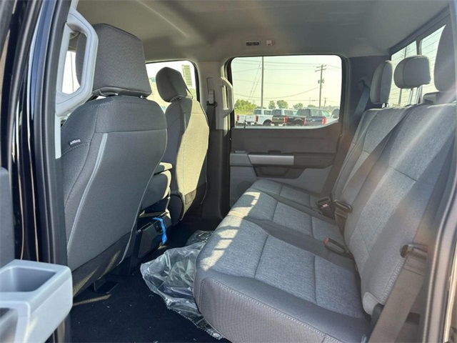 2026 Ford F-250 XL photo 4