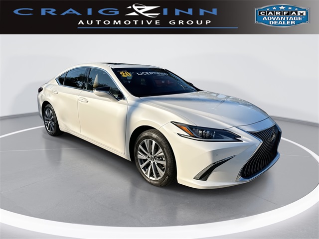 2020 Lexus ES 350's photo