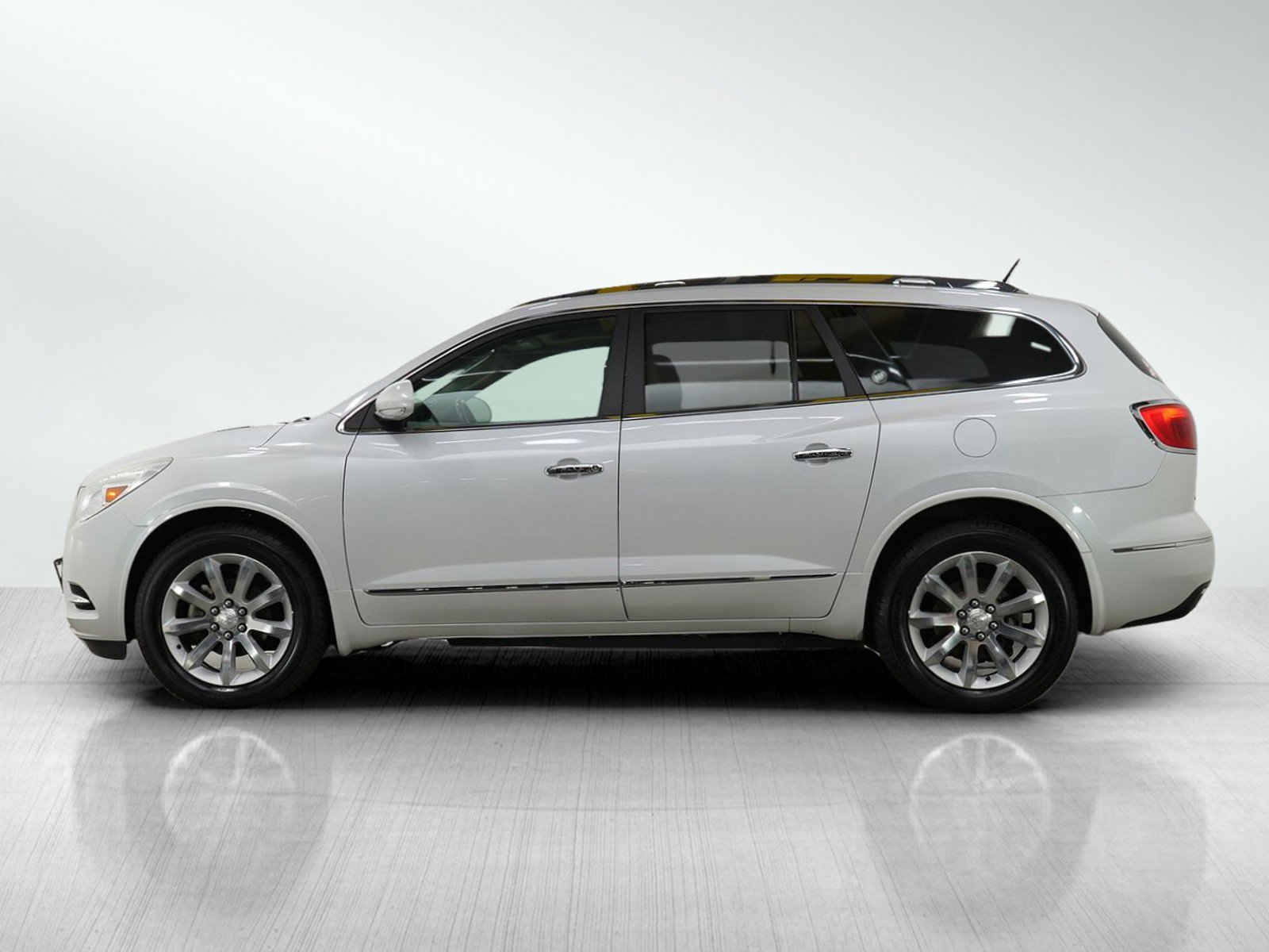 Used 2016 Buick Enclave Premium with VIN 5GAKVCKDXGJ122284 for sale in White Bear Lake, Minnesota