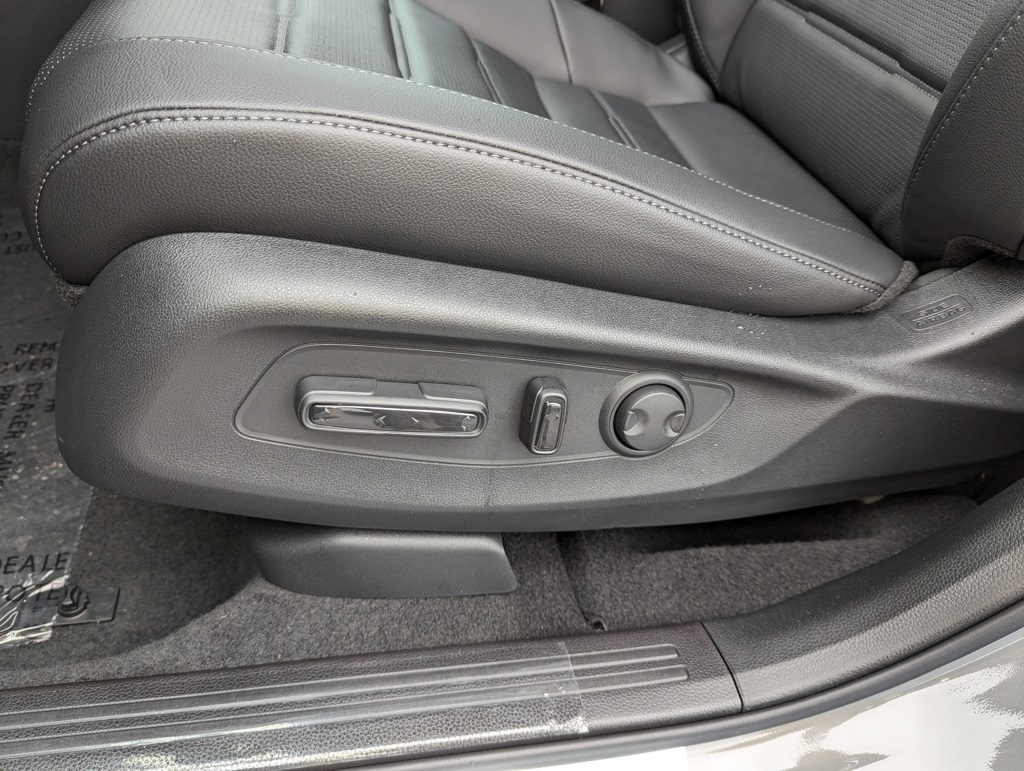 2026 Honda CR-V EX-L photo 7