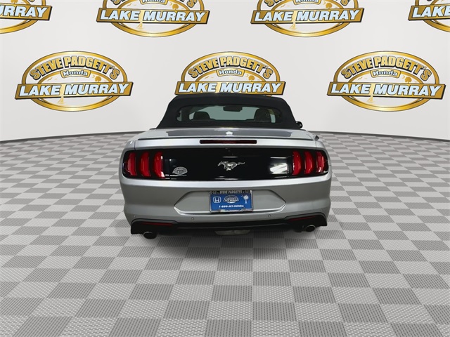 2021 Ford Mustang EcoBoost Premium photo 2