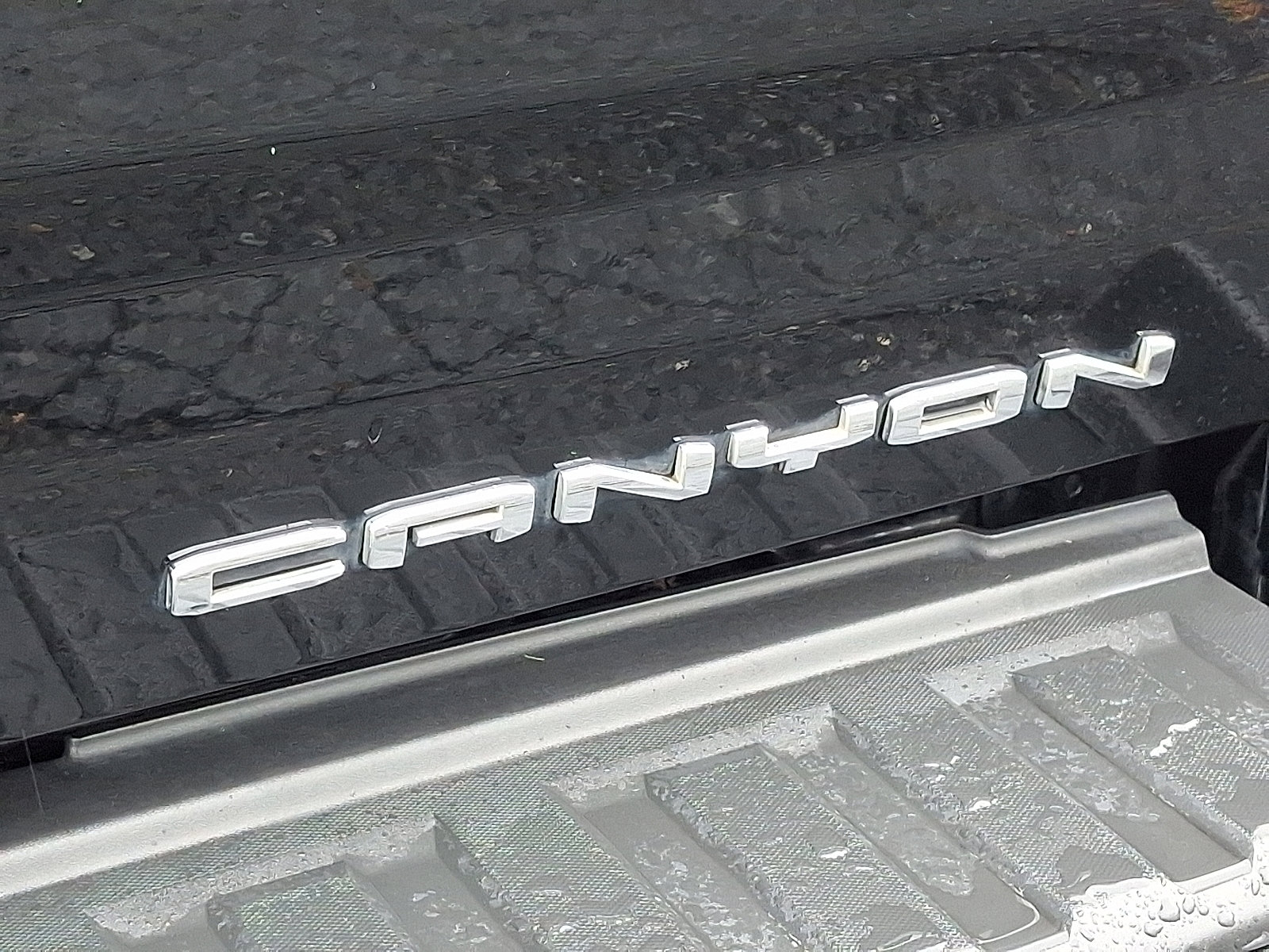 2022 Gmc Canyon Denali photo 24