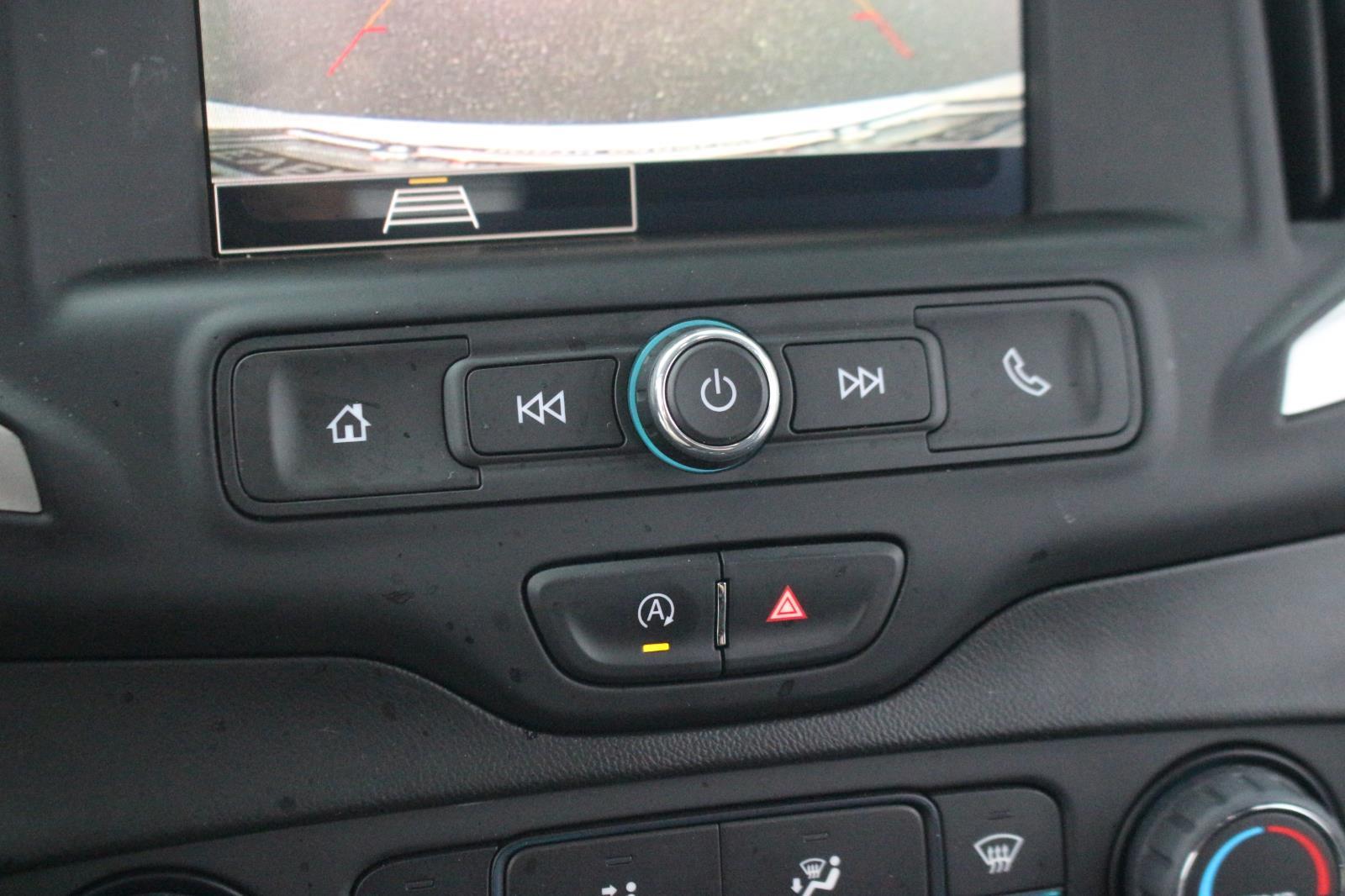 2022 Gmc Terrain SLE photo 23