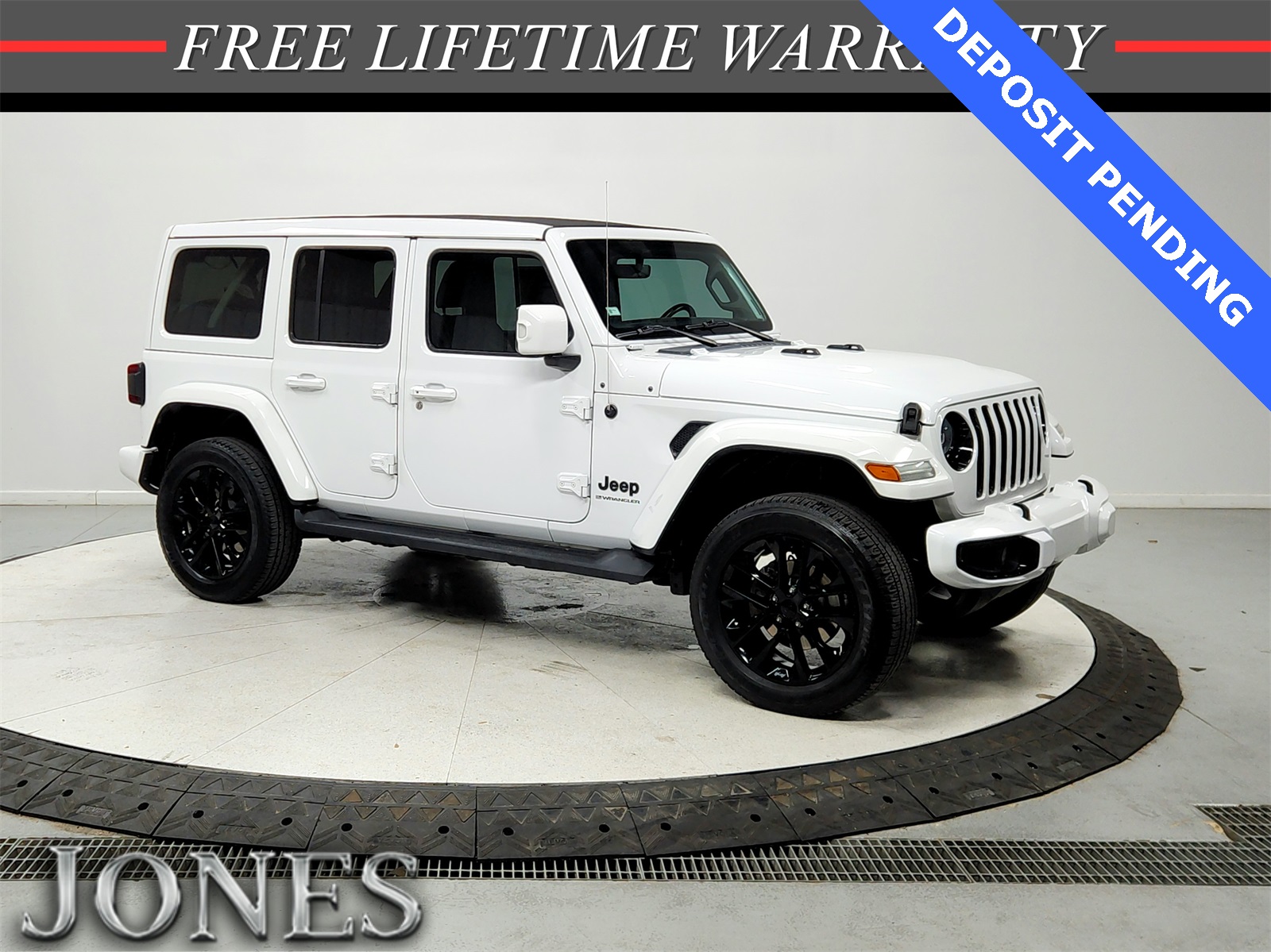 2023 Jeep Wrangler 4-Door High Altitude's photo