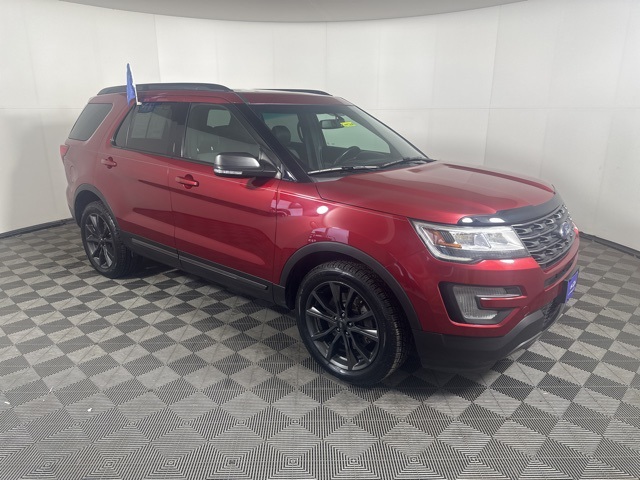 2017 Ford Explorer XLT's photo