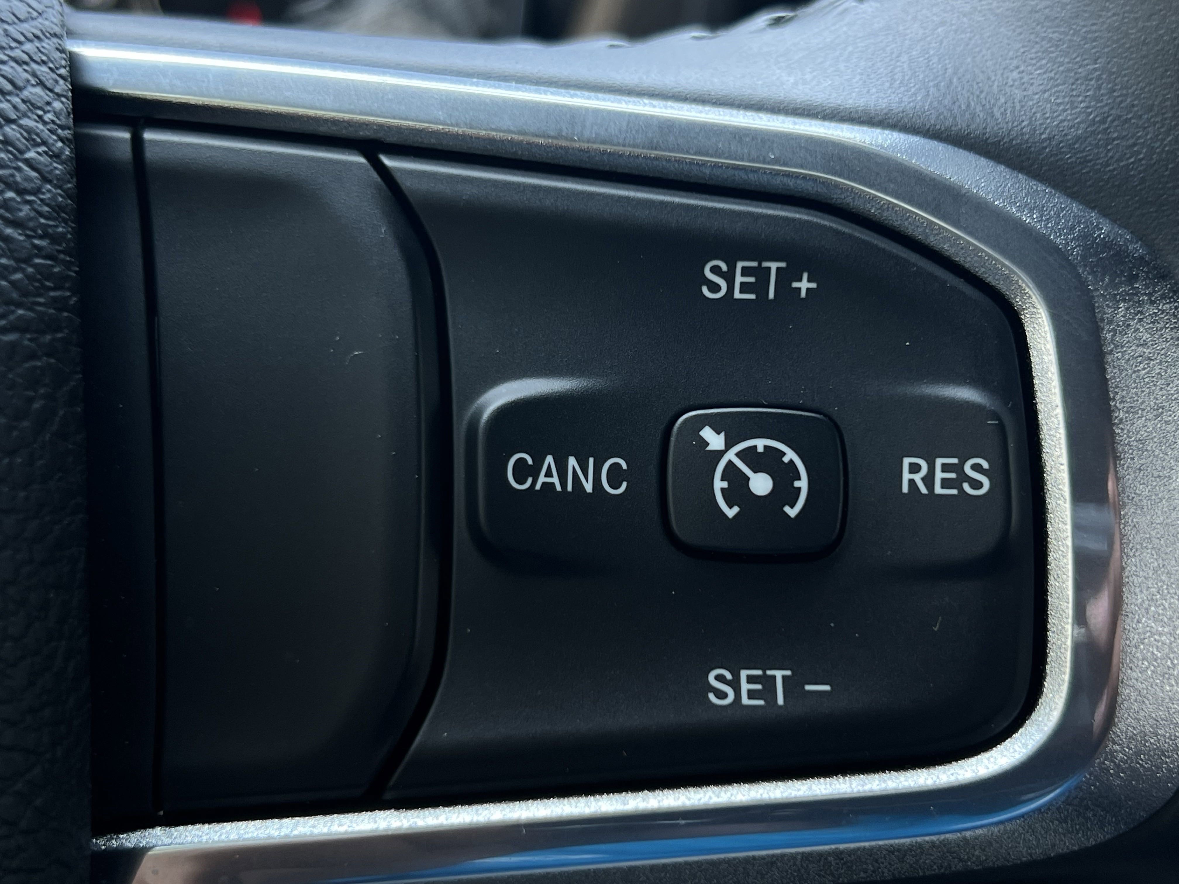 2023 Ram 1500 Laramie photo 10