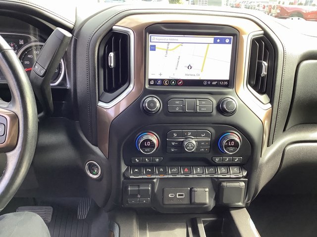 2021 Chevrolet Silverado 1500 High Country photo 16