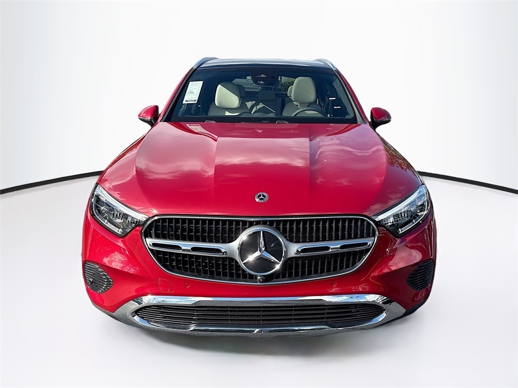 2026 Mercedes Benz GLC 300 photo 2