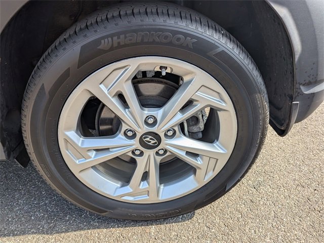 2023 Hyundai Kona SEL photo 9