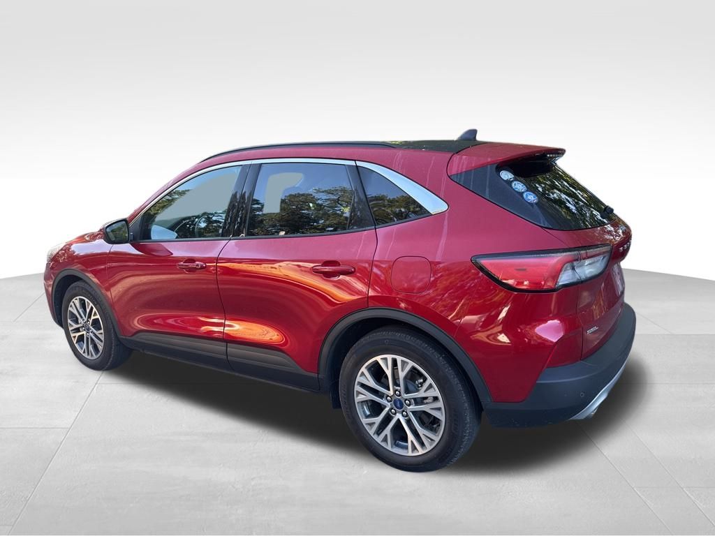 2022 Ford Escape SEL photo 3