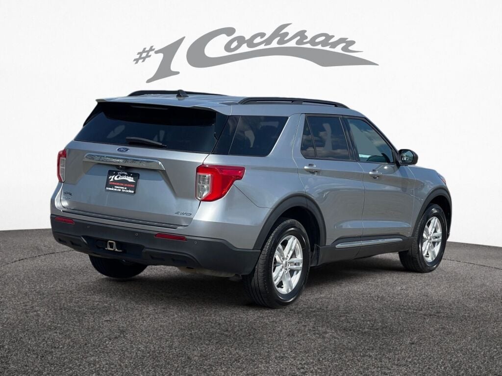 2022 Ford Explorer XLT photo 7