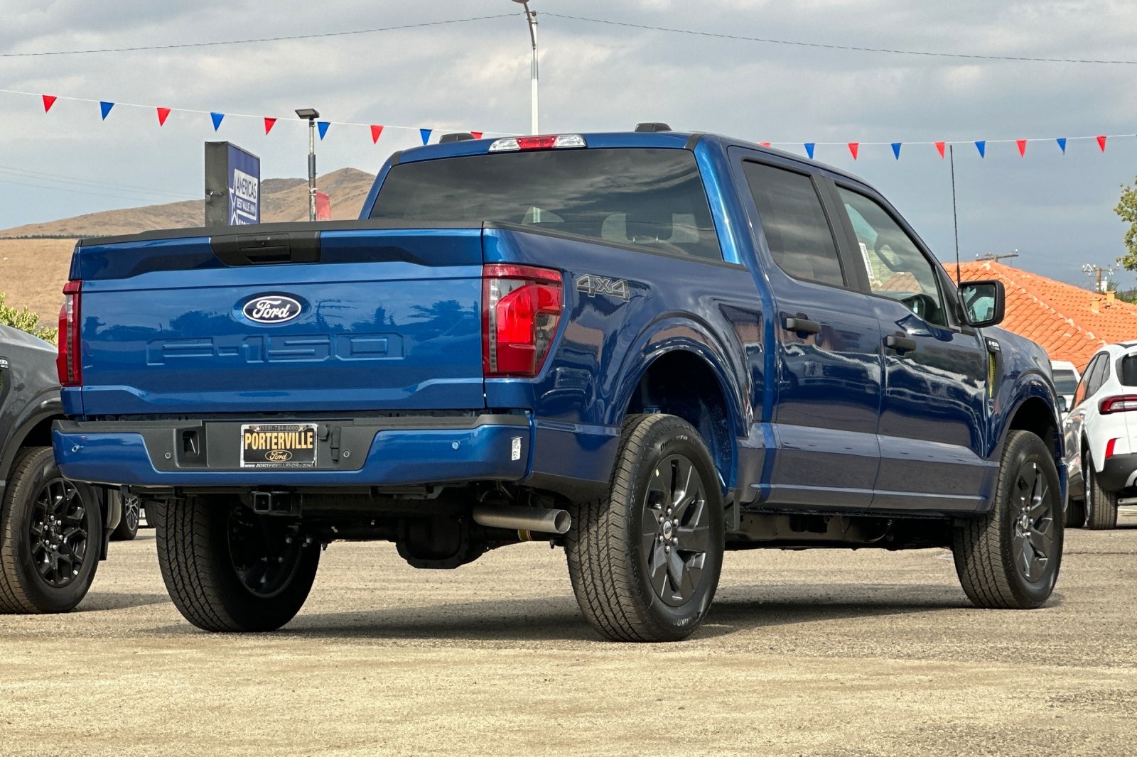 2025 Ford F-150 STX photo 4