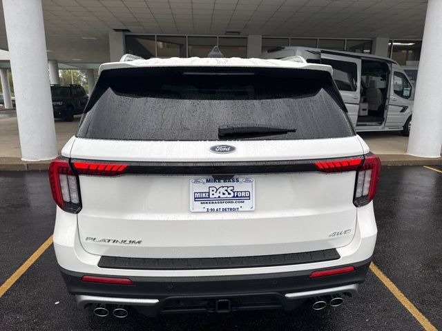 2025 Ford Explorer Platinum photo 10