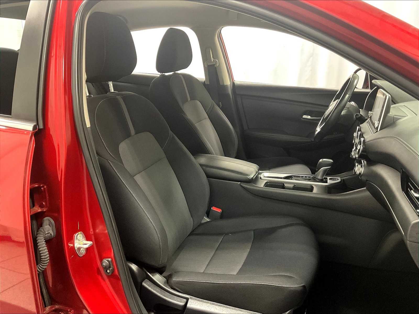 2023 Nissan Sentra SV photo 10
