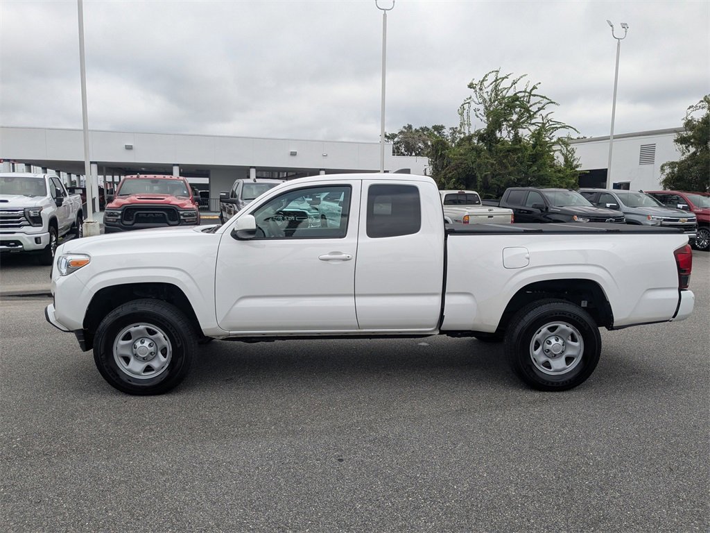 2022 Toyota Tacoma SR V6 photo 5