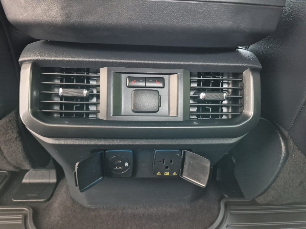 2021 Ford F-150 Lariat photo 13