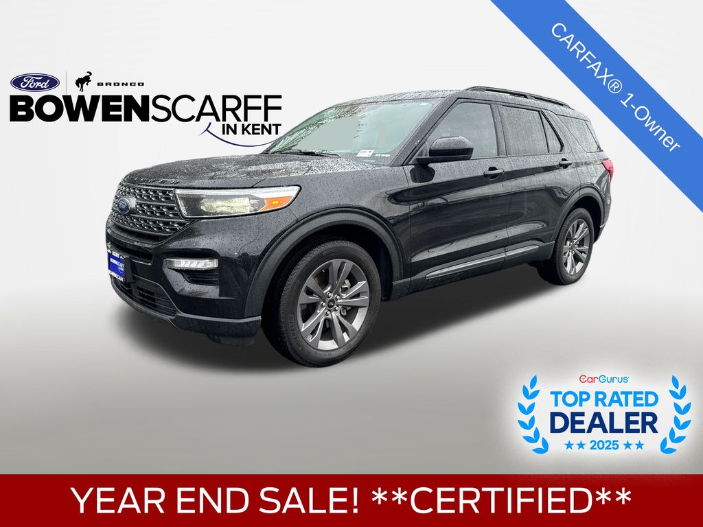 2022 Ford Explorer XLT's photo