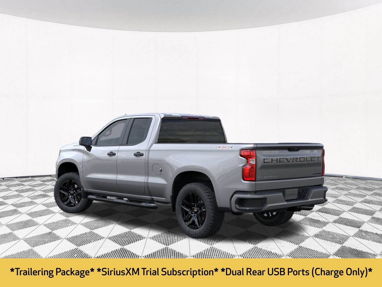 2025 Chevrolet Silverado 1500 Custom photo 2
