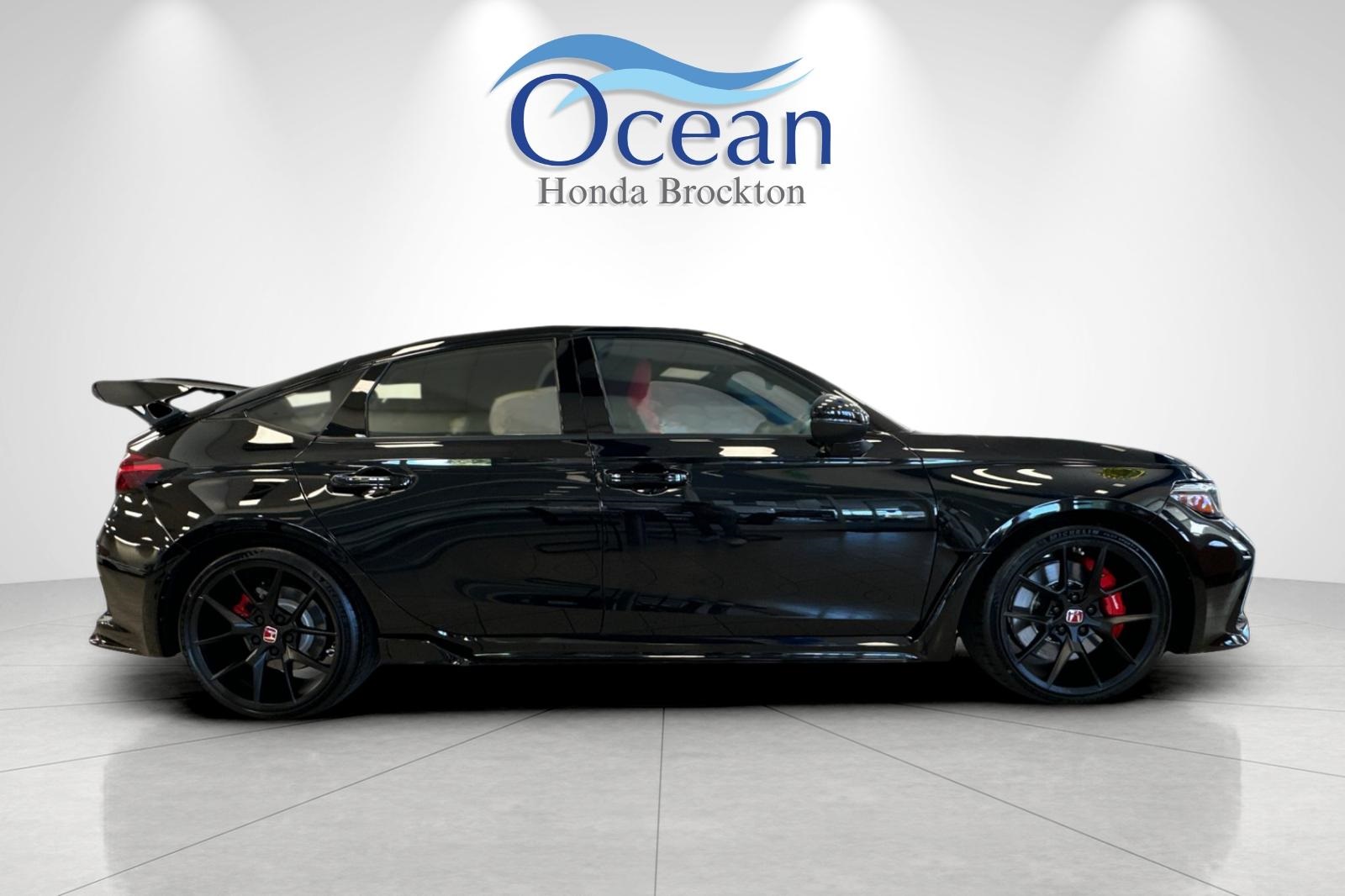 2025 Honda Civic Type R photo 6