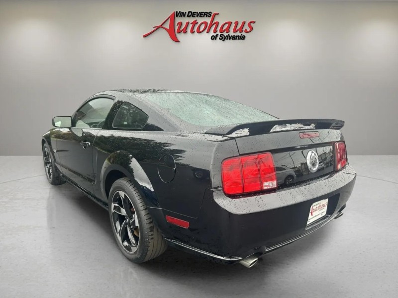 2007 Ford Mustang GT Deluxe photo 21