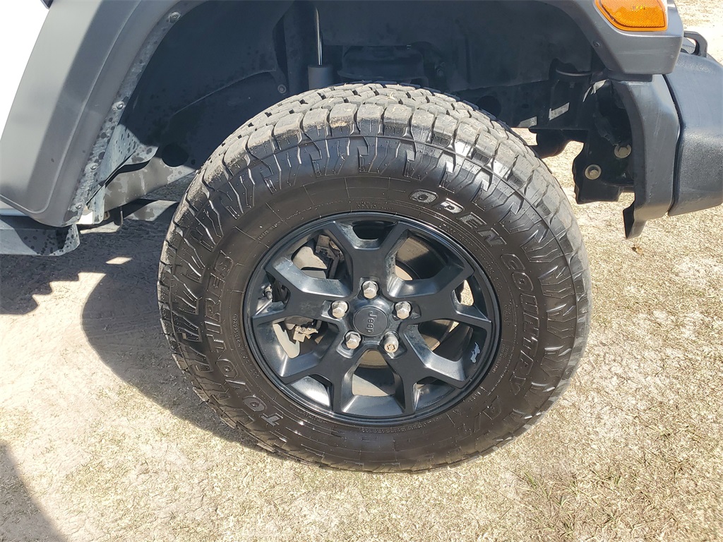 2020 Jeep Wrangler Unlimited Willys photo 3