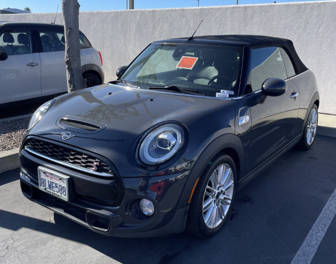 2019 MINI Convertible S's photo
