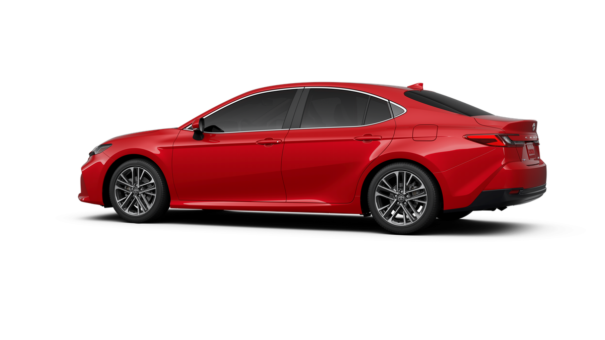2025 Toyota Camry XLE photo 5