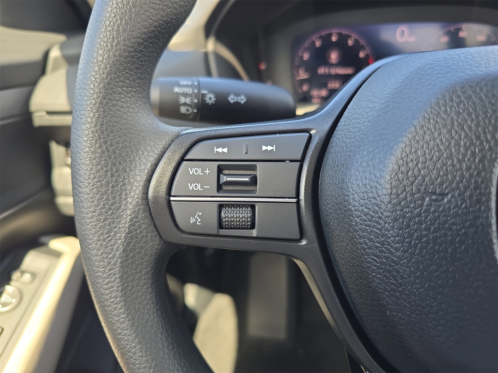2025 Honda Accord LX photo 22