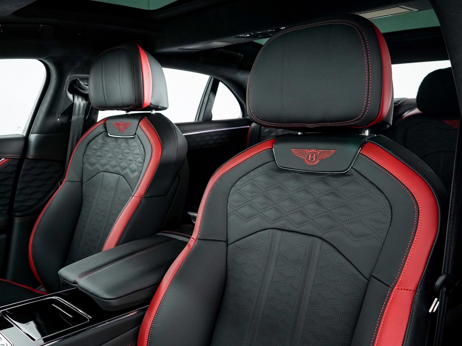 2025 Bentley Flying Spur Speed photo 15
