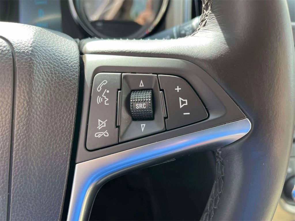 2016 Buick Verano Leather photo 25