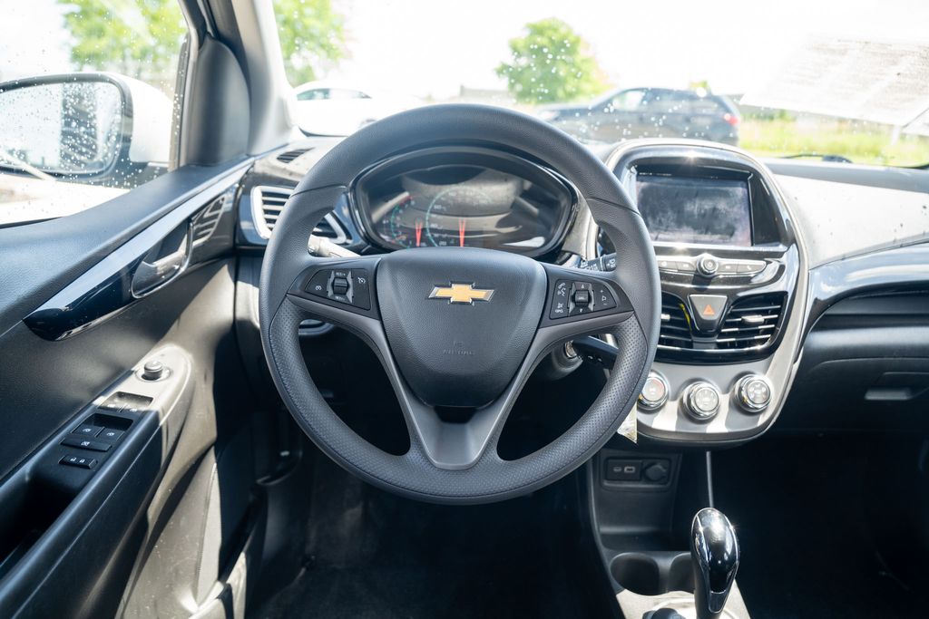 2022 Chevrolet Spark 1LT photo 14