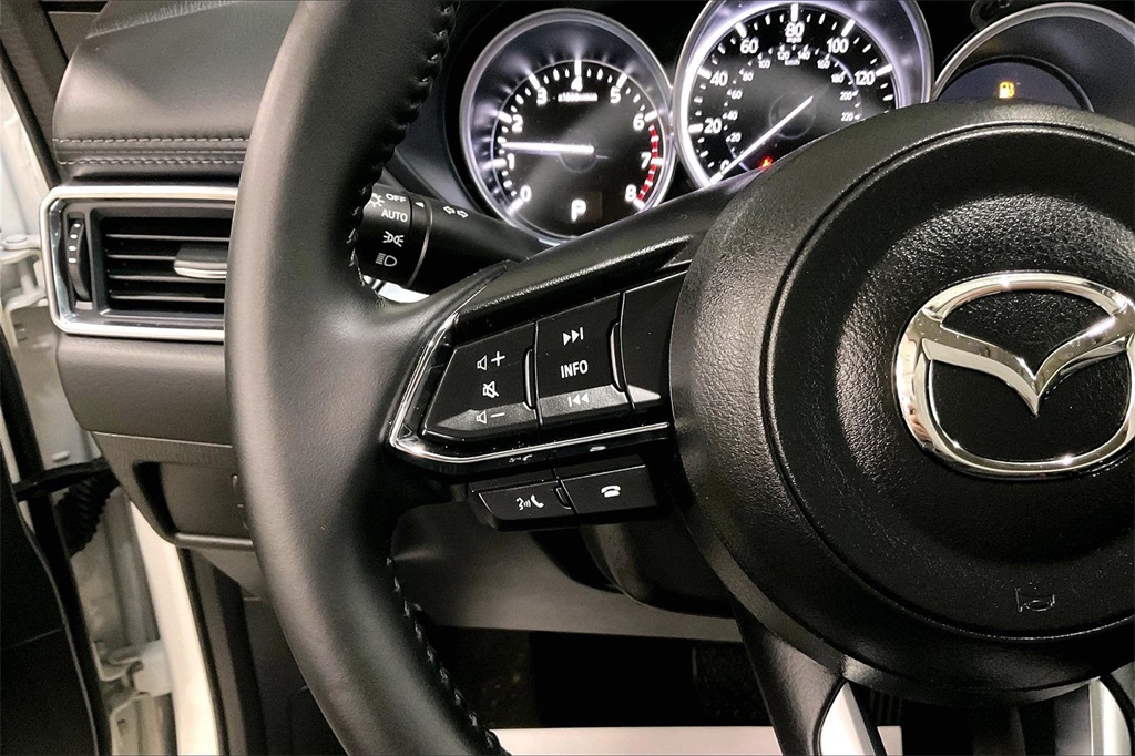 2025 MAZDA CX-5 - Image 17
