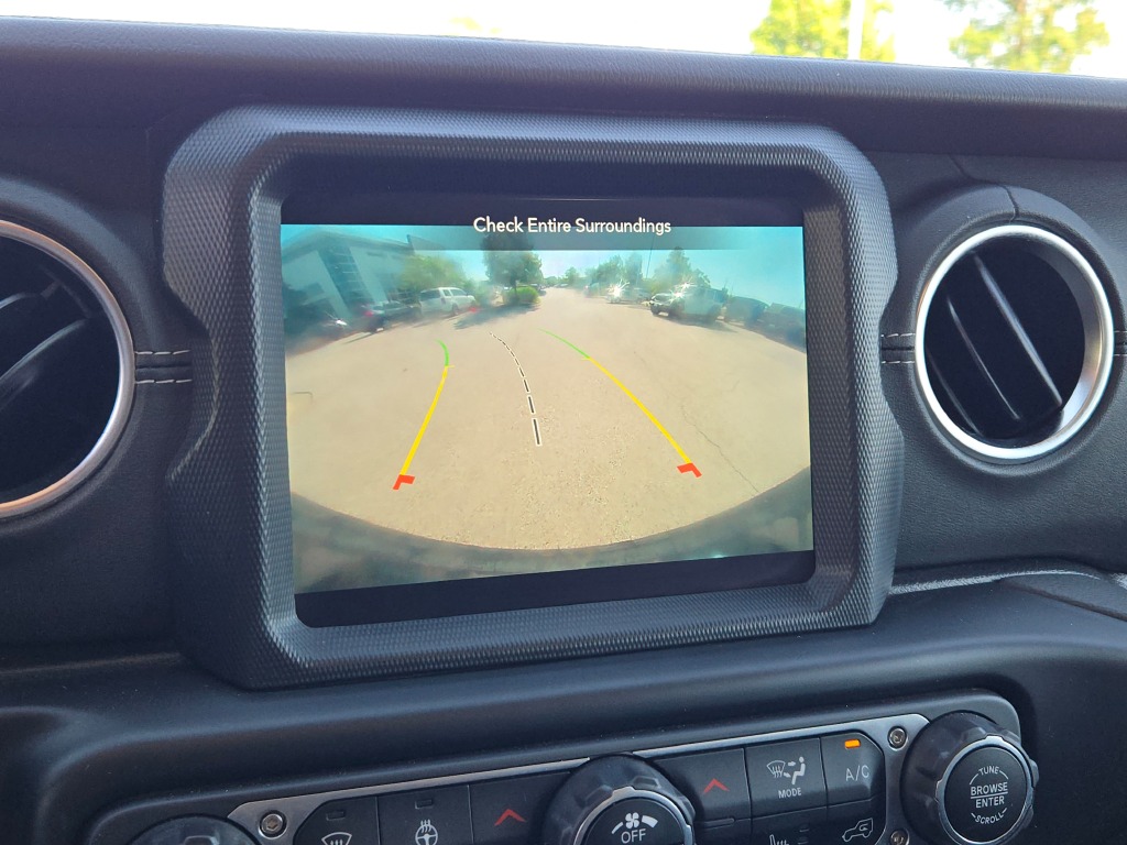 2021 Jeep Wrangler Unlimited Sahara 4xe photo 29