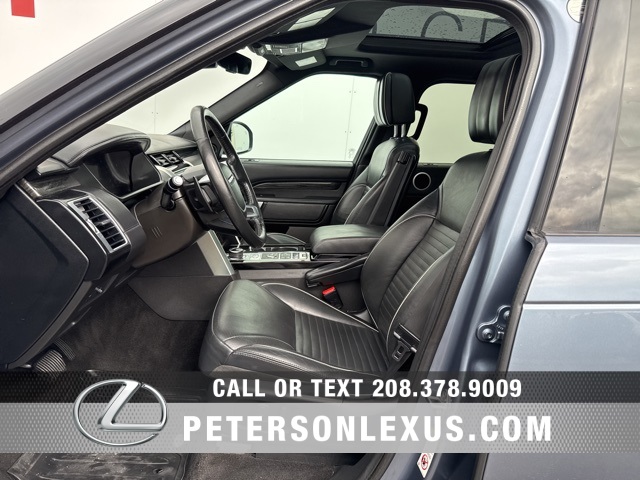 2019 Land Rover Discovery HSE Luxury photo 24