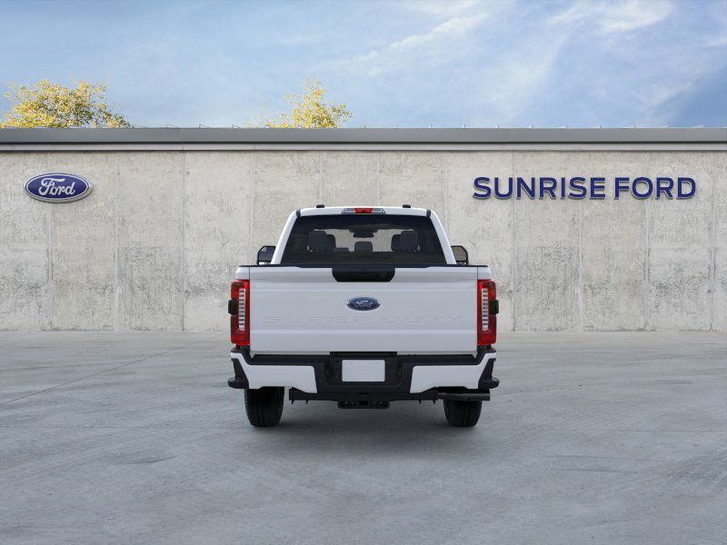 2025 Ford F-250 XL photo 5