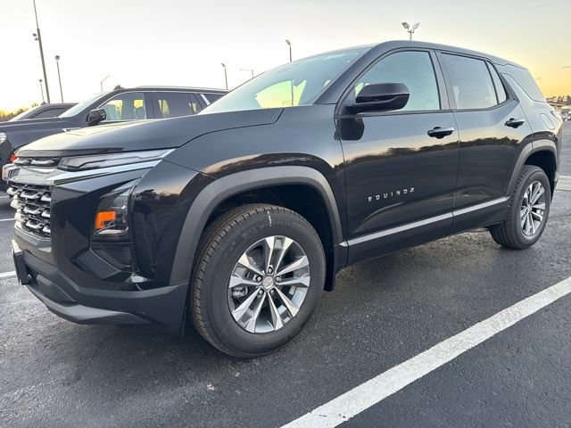 2026 Chevrolet Equinox LT's photo