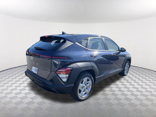 2026 Hyundai Kona SE photo 4
