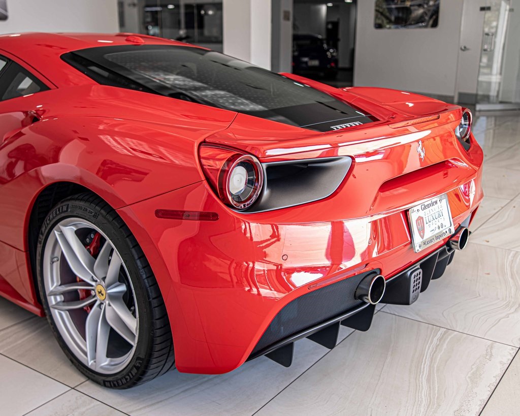 2018 FERRARI 488 - Image 16