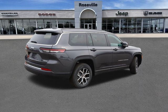 2025 Jeep Grand Cherokee Limited photo 3