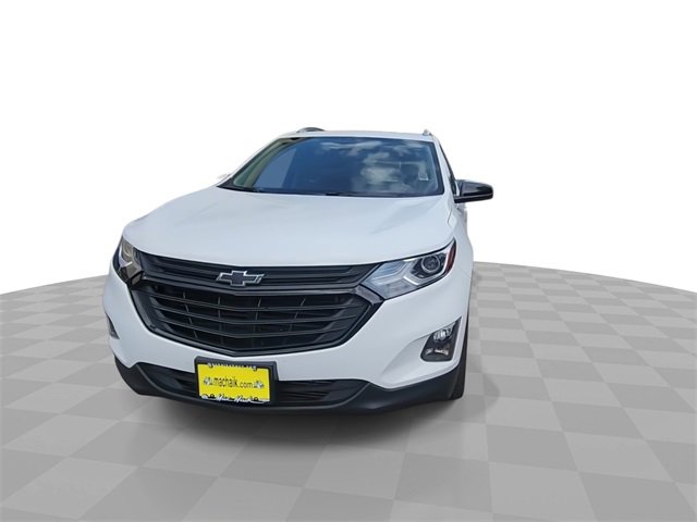 2021 Chevrolet Equinox LT photo 2
