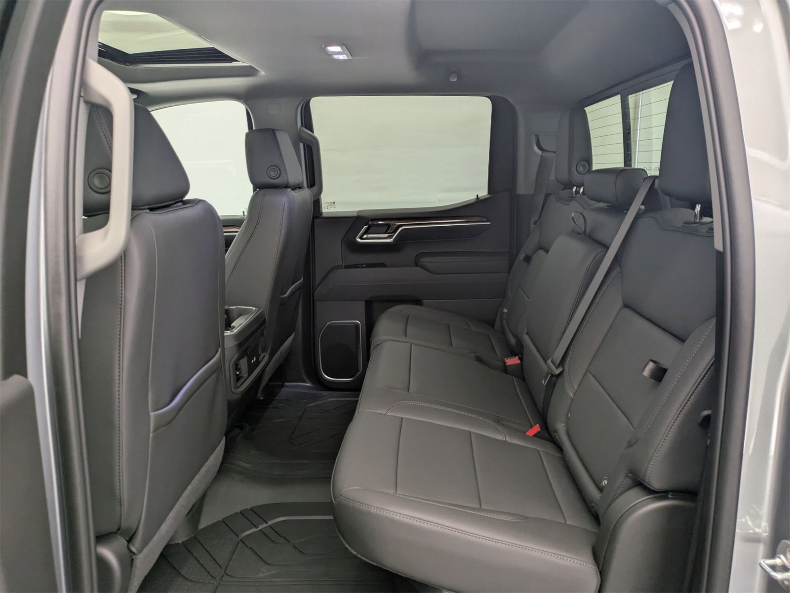 2025 Chevrolet Silverado 1500 photo 19