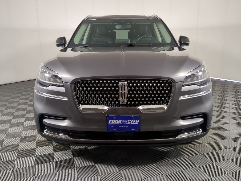 2022 Lincoln Aviator Reserve photo 3
