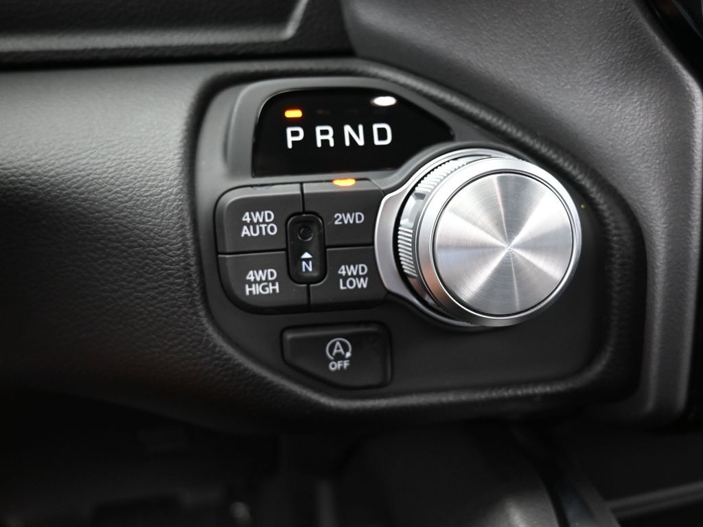 2025 Ram 1500 Laramie photo 24