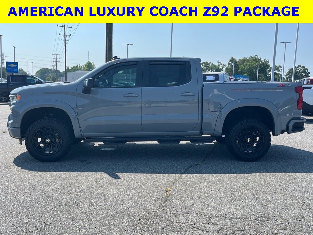 2025 Chevrolet Silverado 1500 RST photo 6