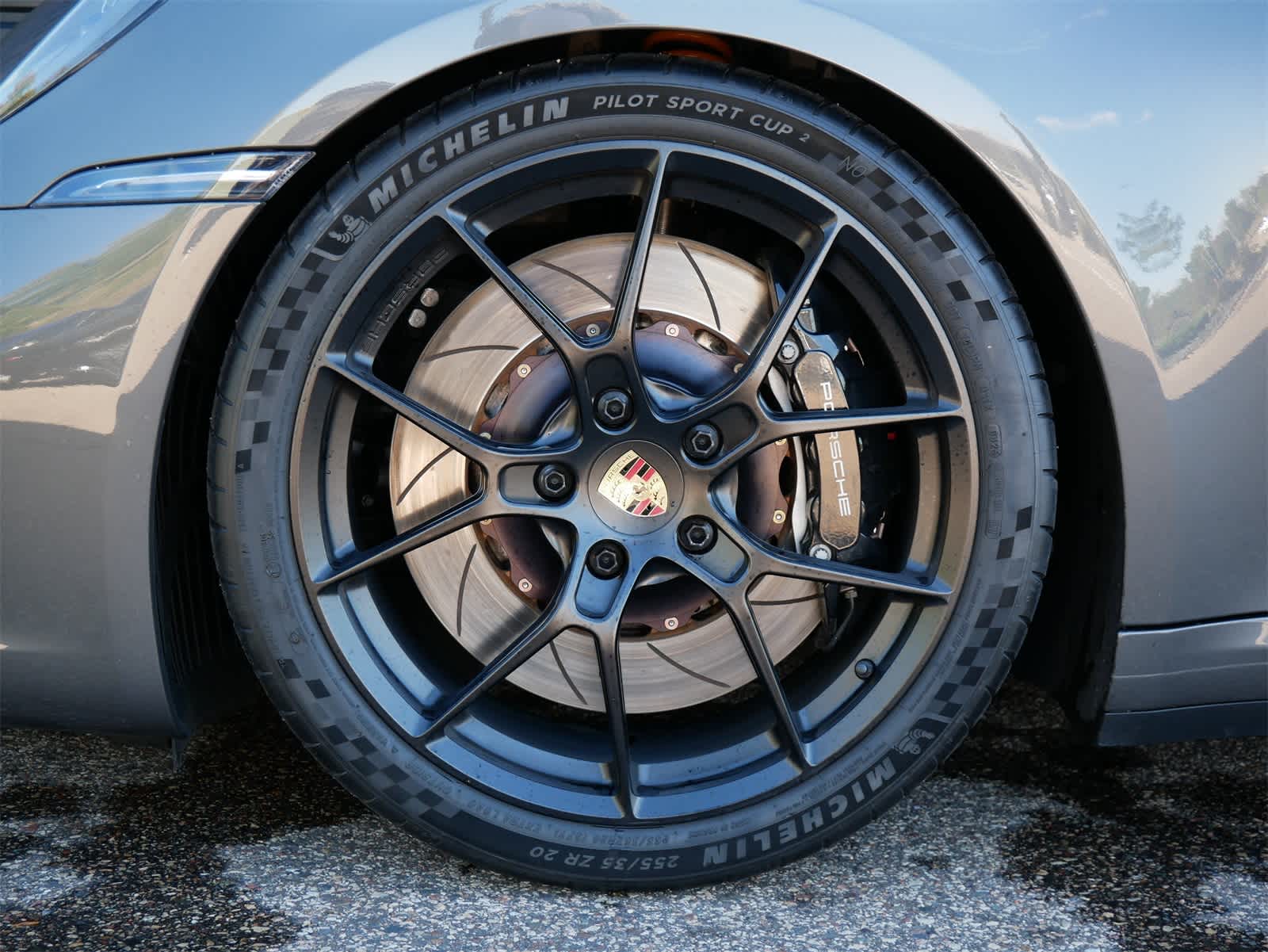 2023 Porsche 911 4 GTS photo 15