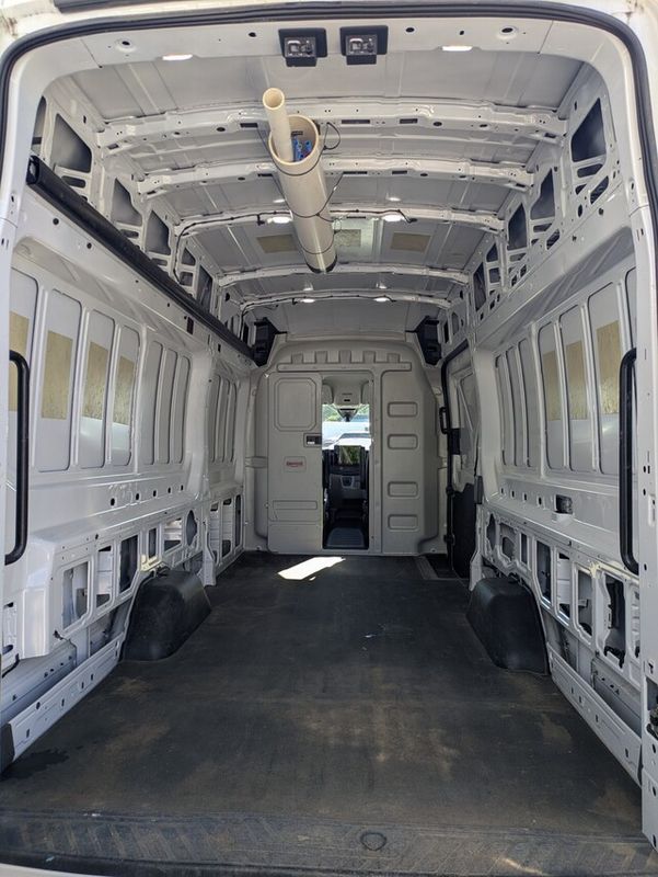 2023 Ford Transit photo 16