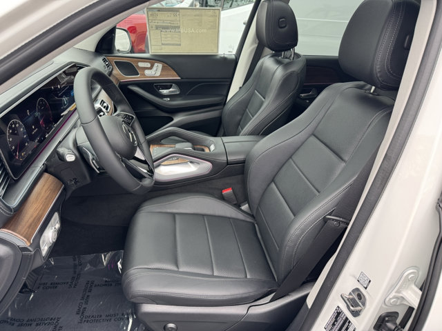 2025 Mercedes Benz GLE 350 4MATIC photo 2