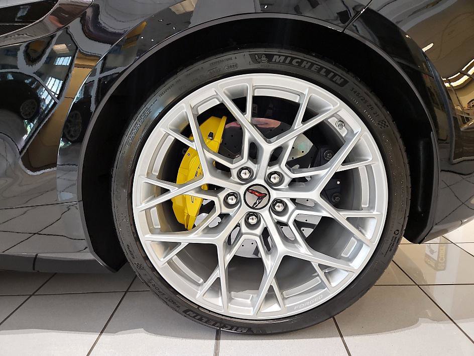 2026 Chevrolet Corvette ZR1 3LZ photo 8